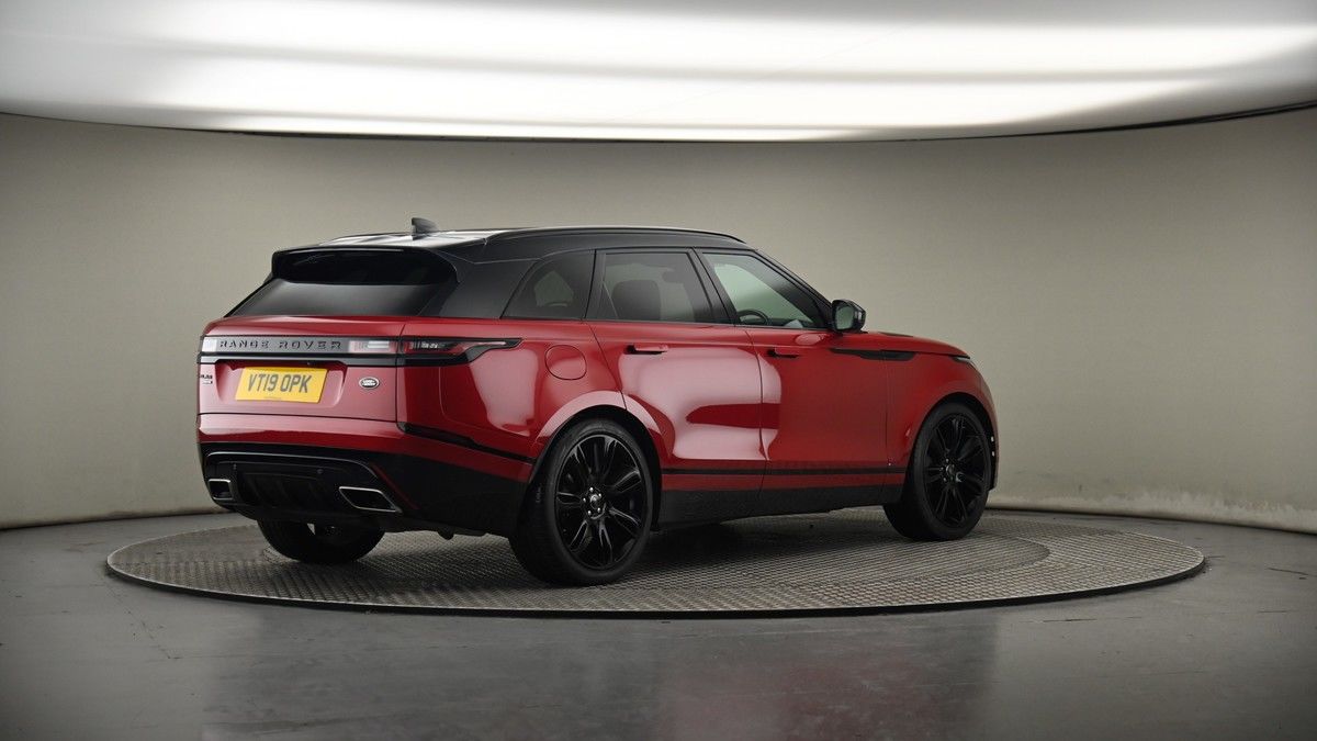 Land Rover Range Rover Velar Image 7