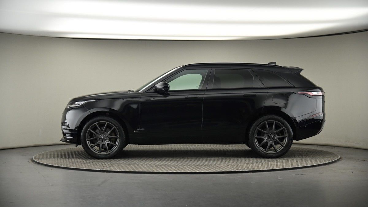 Land Rover Range Rover Velar Image 19