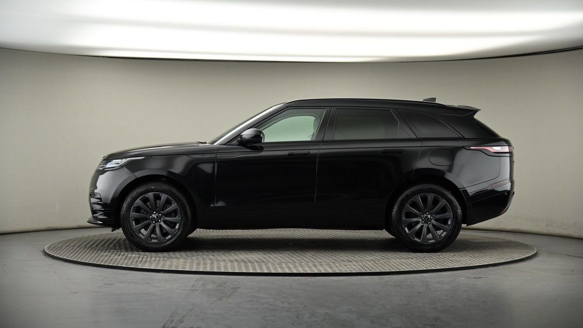 Land Rover Range Rover Velar Image 19