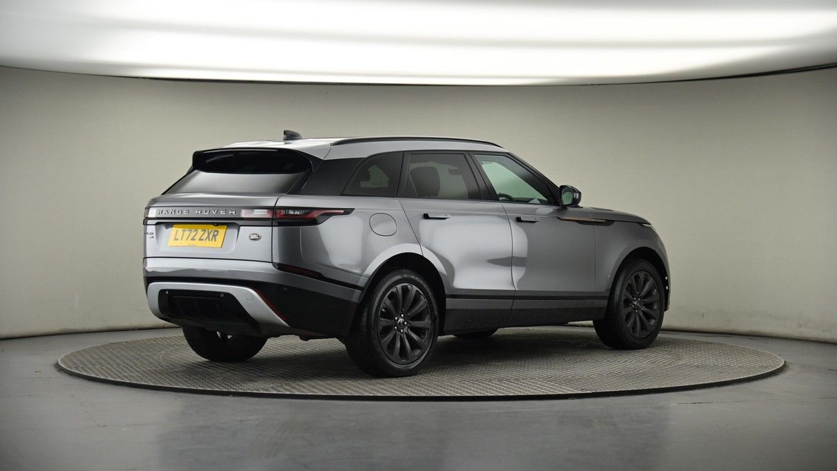 Land Rover Range Rover Velar Image 6