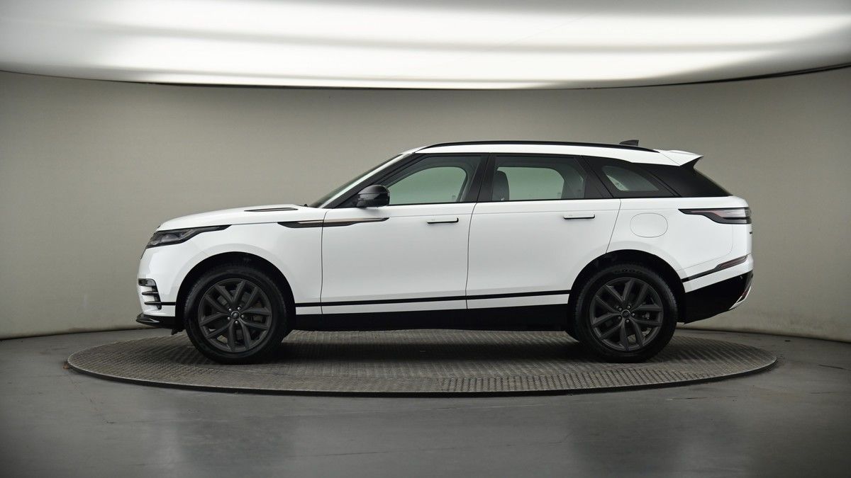 Land Rover Range Rover Velar Image 19