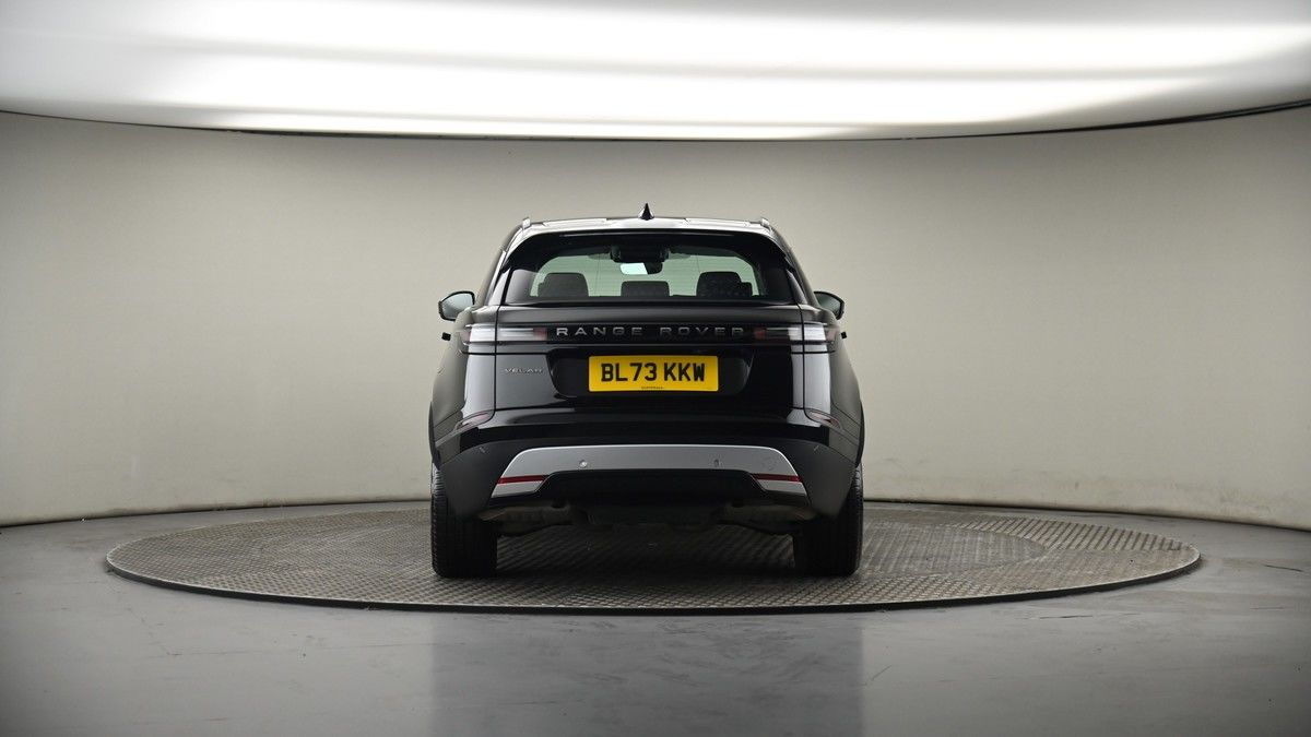 Land Rover Range Rover Velar Image 17