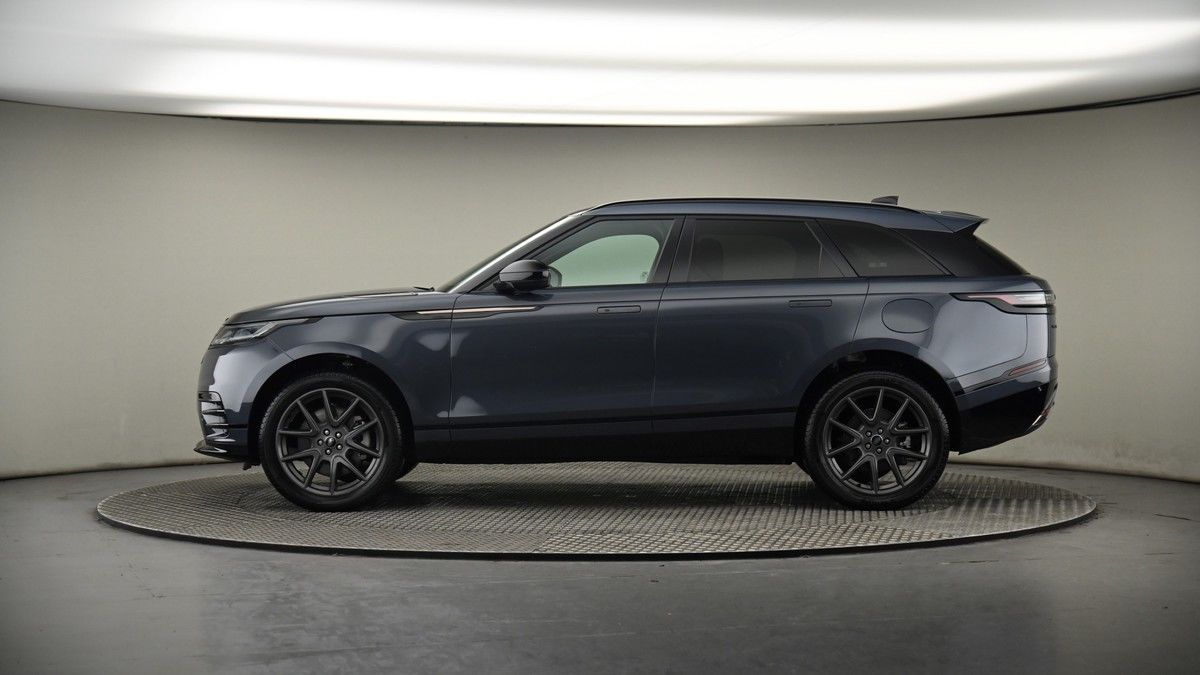 Land Rover Range Rover Velar Image 19