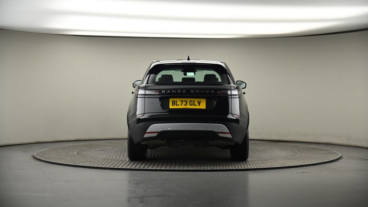 Land Rover Range Rover Velar Image 17