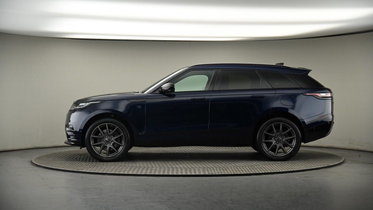 Land Rover Range Rover Velar Image 19