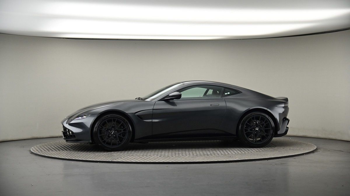 More views of Aston Martin Vantage