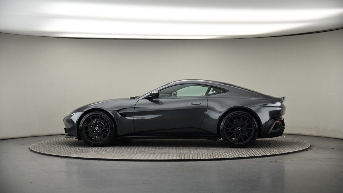 More views of Aston Martin Vantage