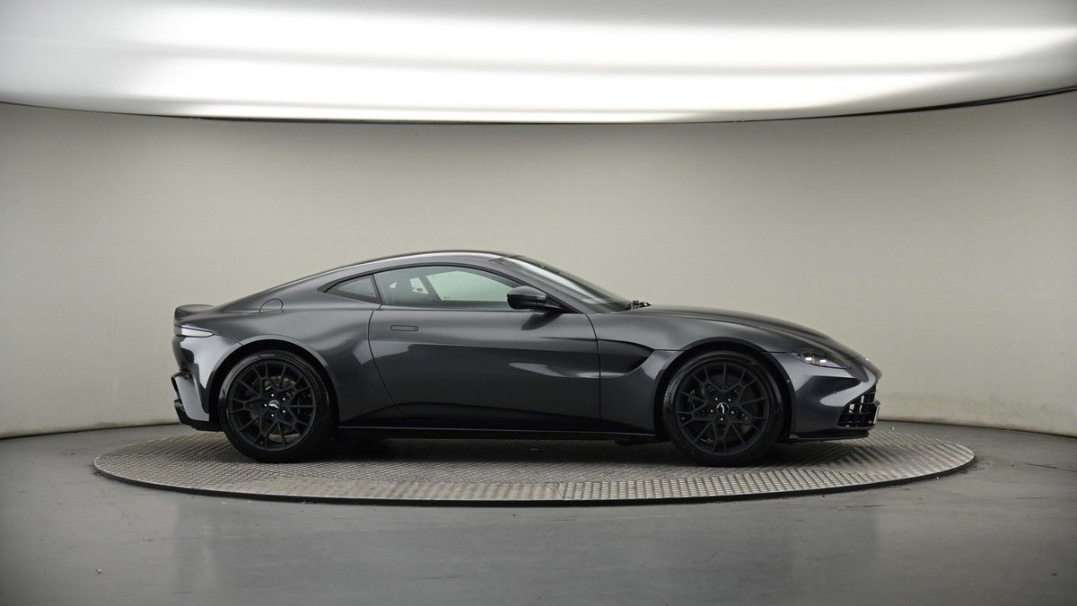 More views of Aston Martin Vantage