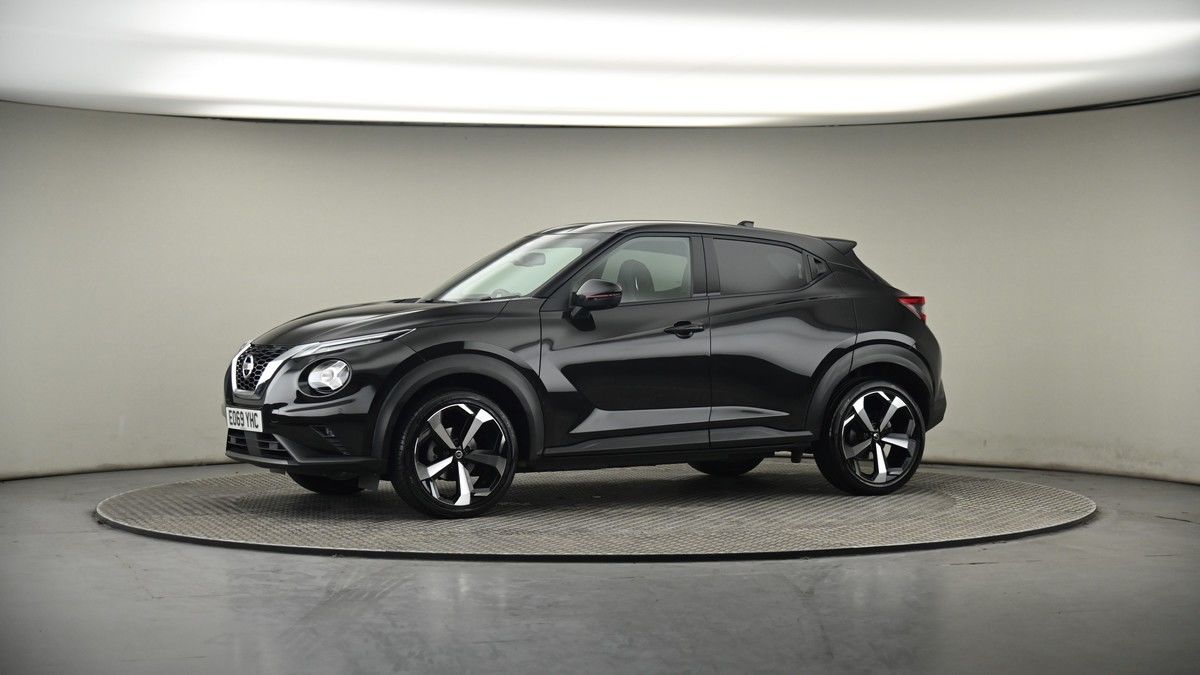 More views of Nissan Juke