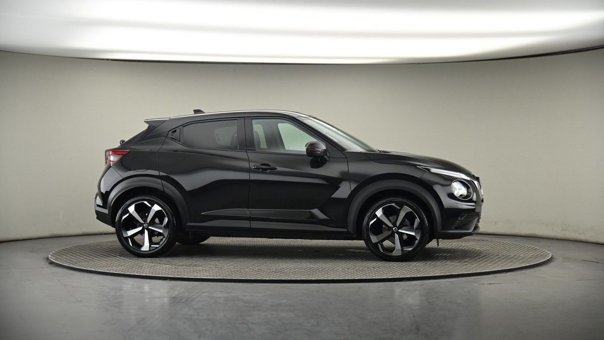 More views of Nissan Juke