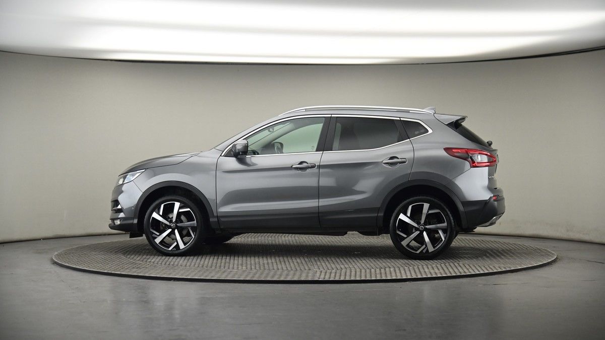 More views of Nissan Qashqai