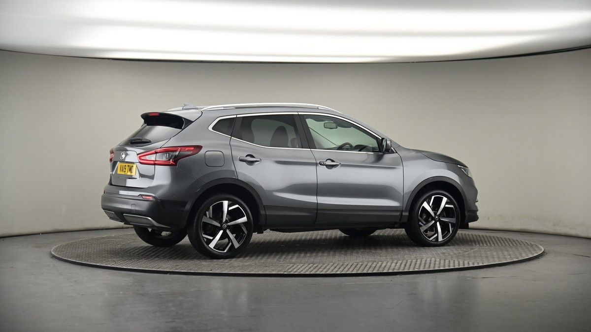 More views of Nissan Qashqai