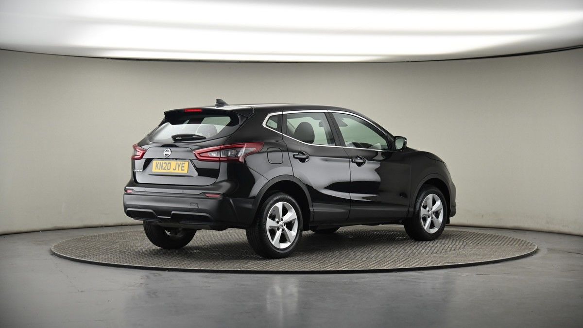 More views of Nissan Qashqai