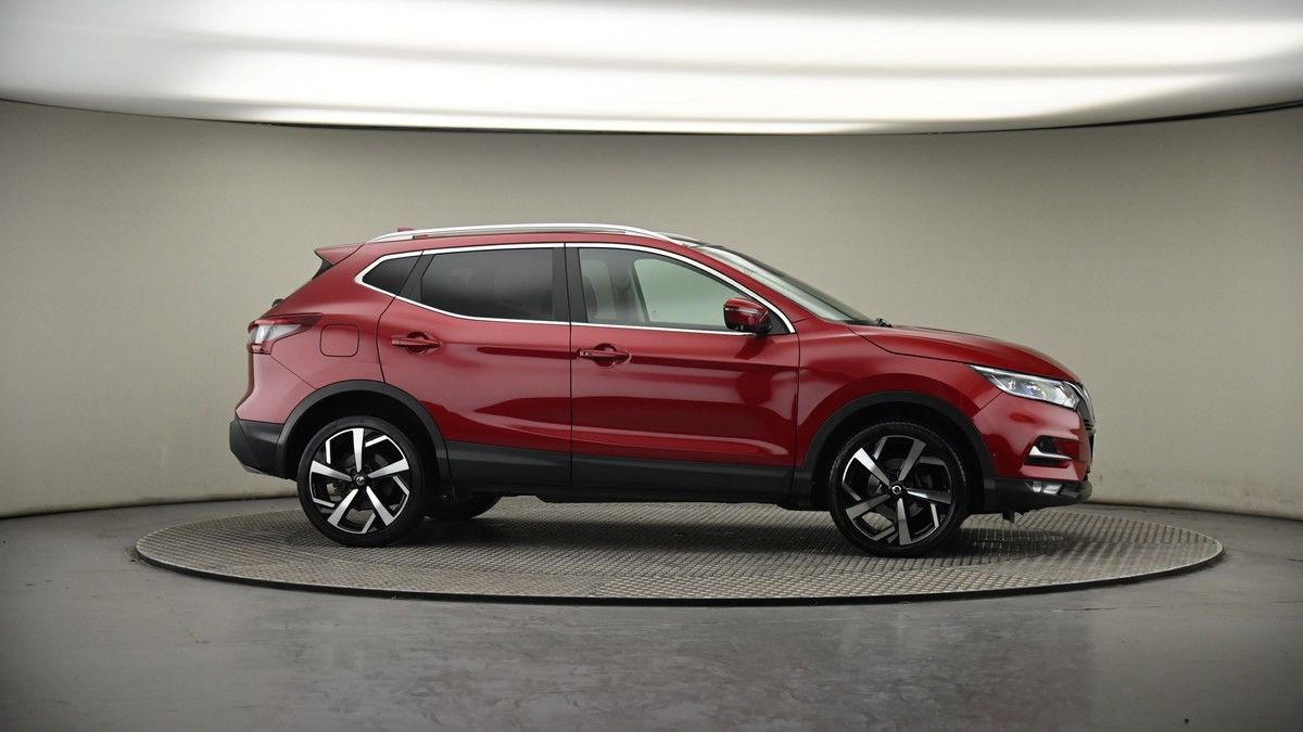 More views of Nissan Qashqai