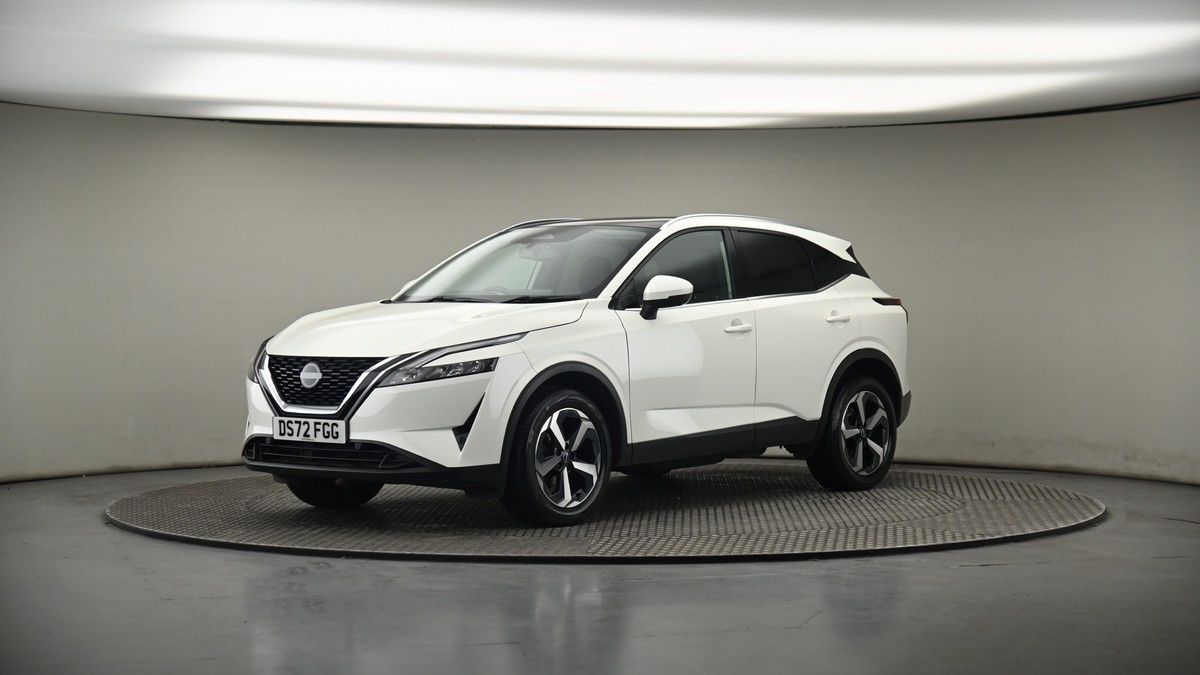 More views of Nissan Qashqai