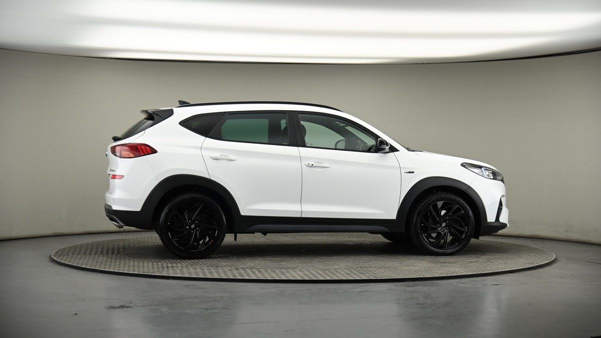 More views of Hyundai TUCSON