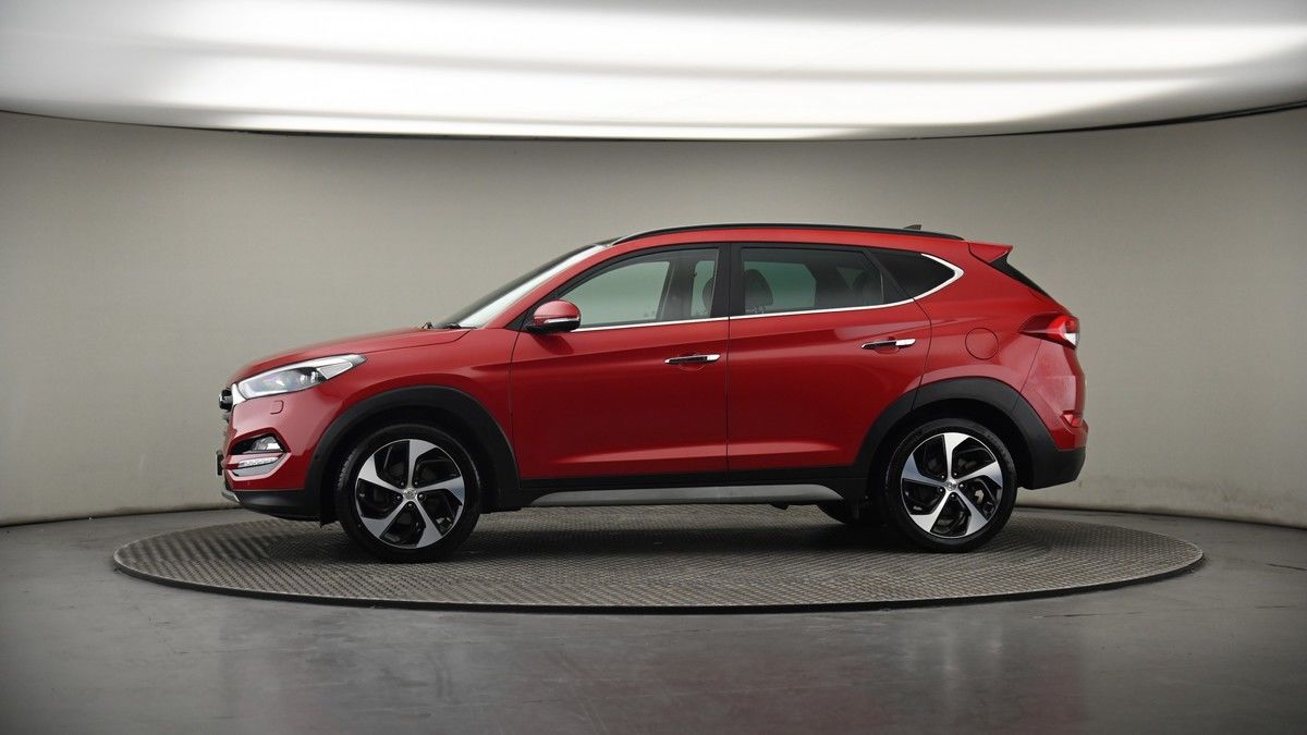 More views of Hyundai TUCSON