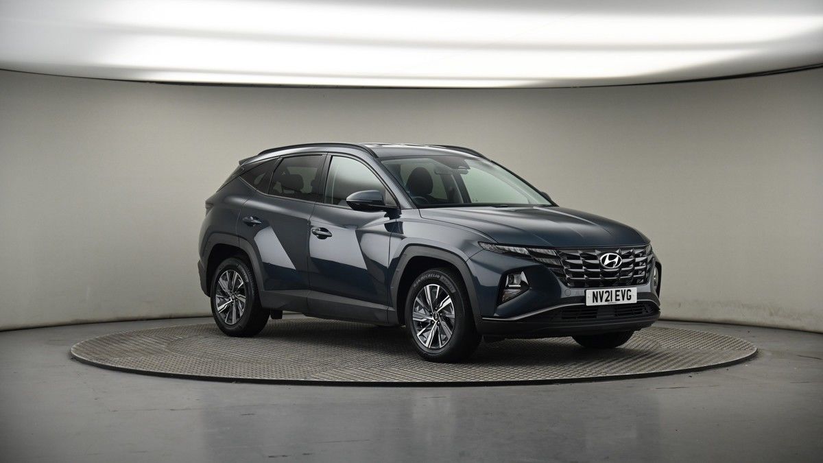 More views of Hyundai TUCSON