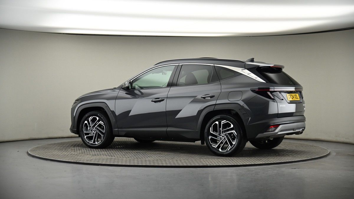 More views of Hyundai TUCSON