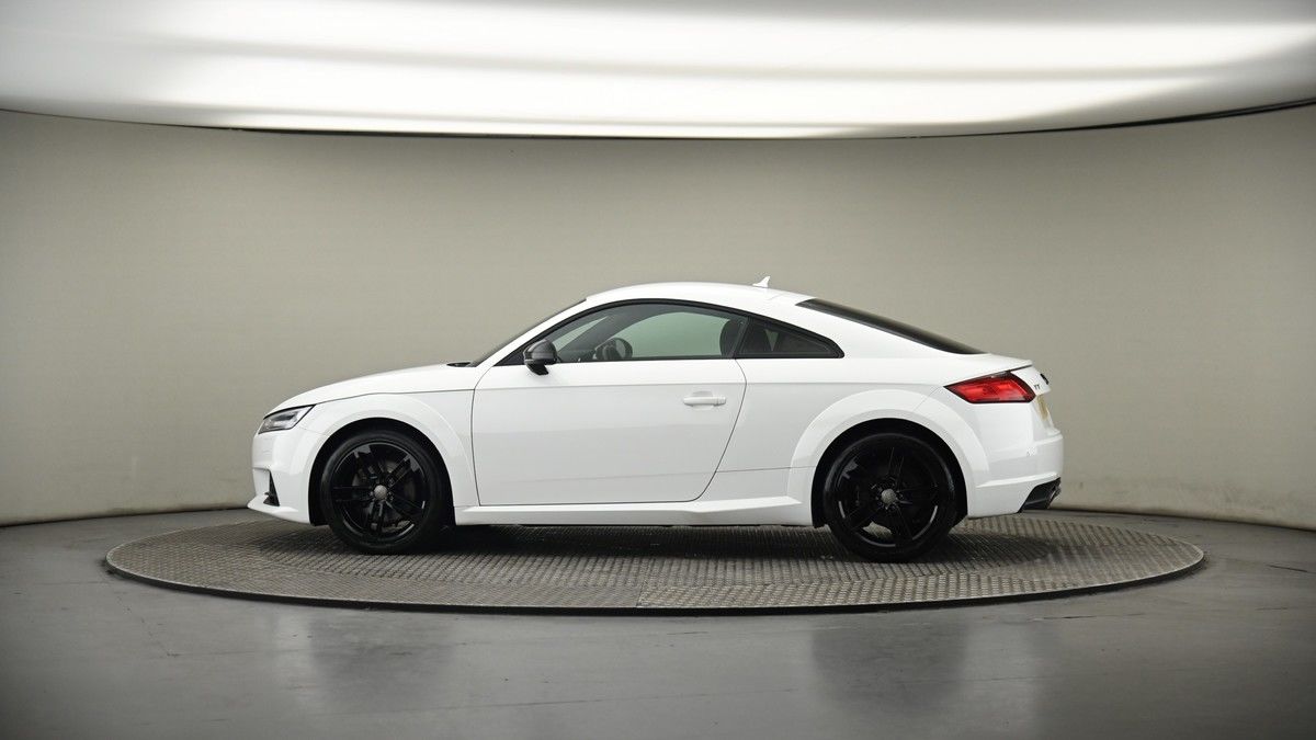 More views of Audi TT