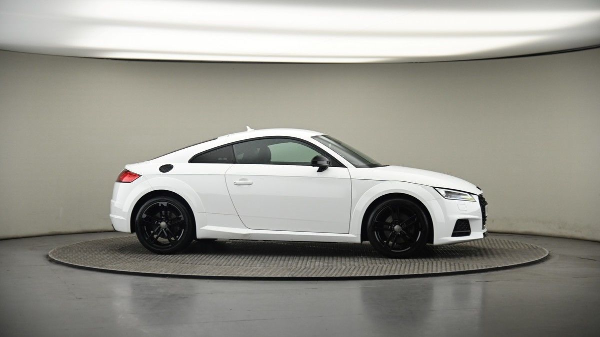 More views of Audi TT