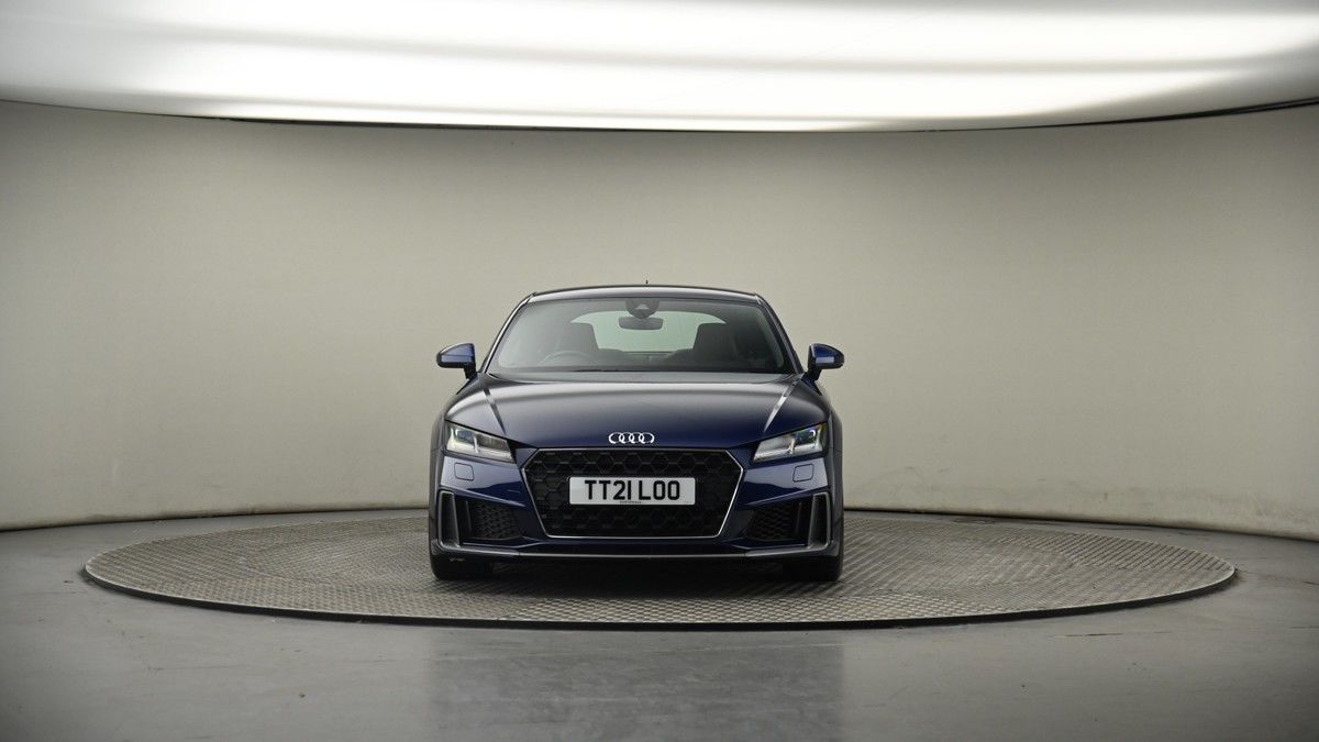 Audi TT Image 17