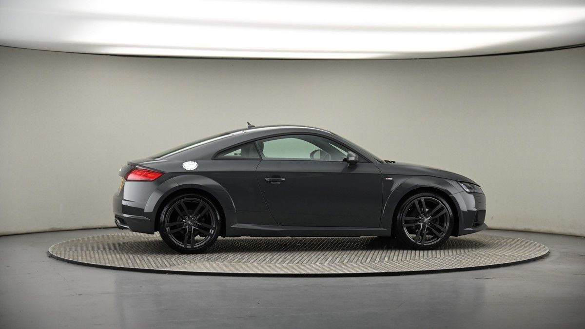 More views of Audi TT