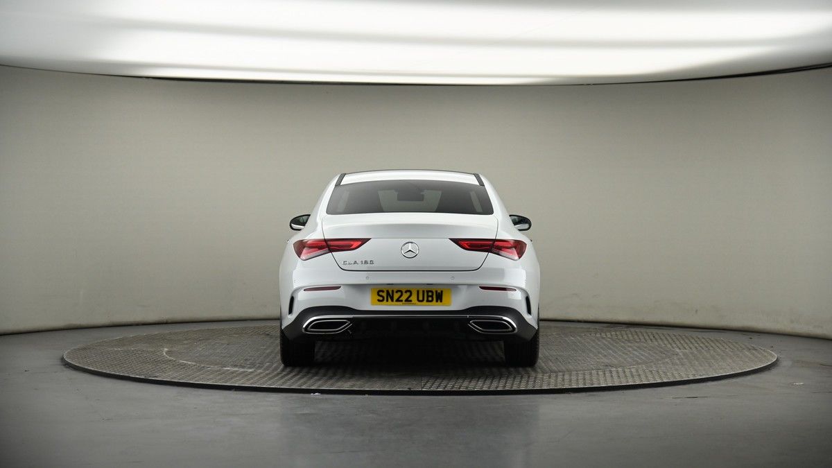 Mercedes-Benz CLA Image 17