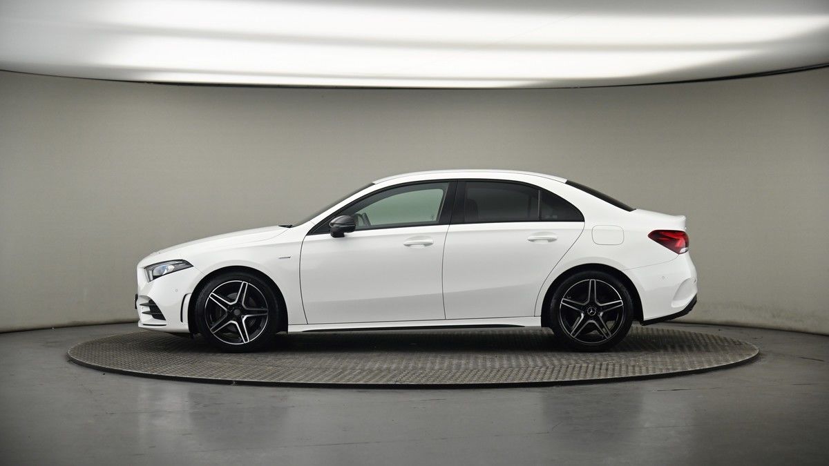 Mercedes-Benz A Class Image 19