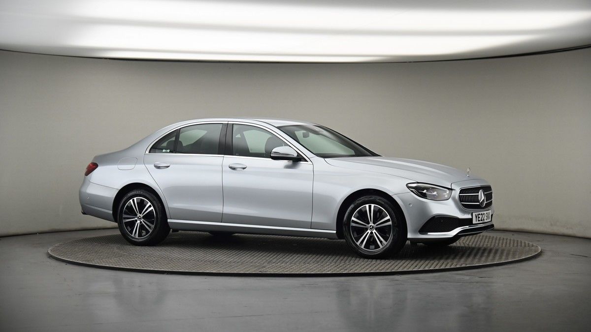 Mercedes-Benz E Class Image 6