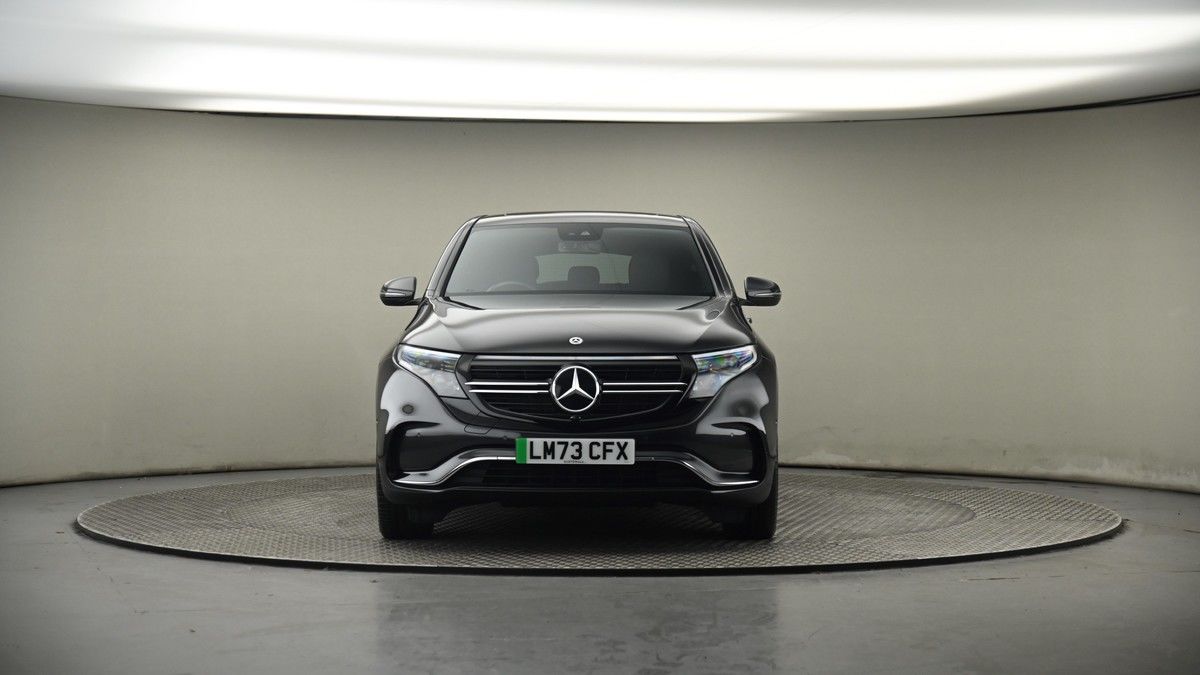 Mercedes-Benz EQC Image 36