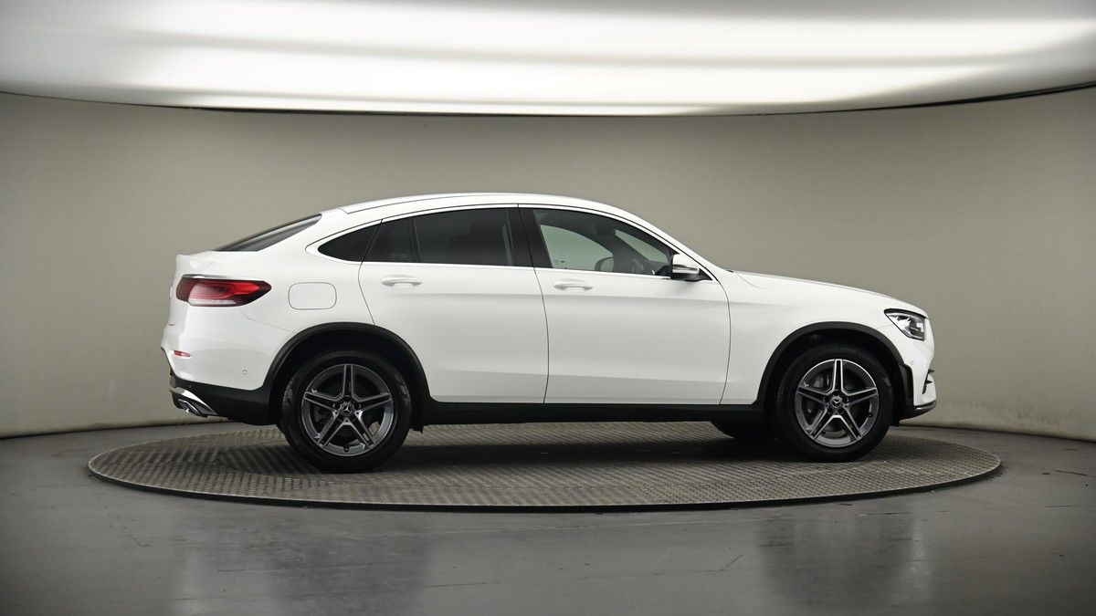 More views of Mercedes-Benz GLC