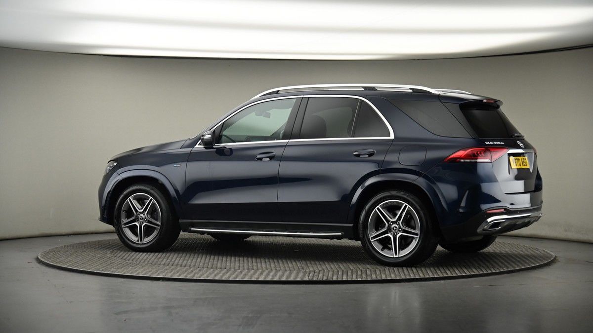 More views of Mercedes-Benz GLE