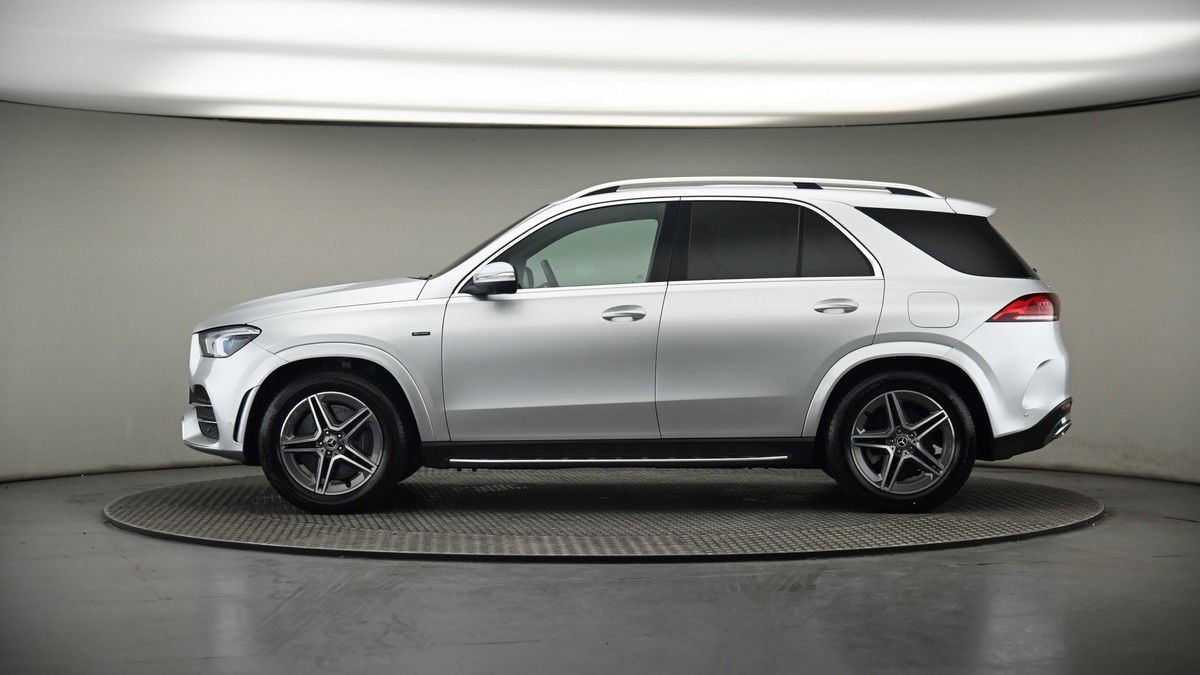 Mercedes-Benz GLE Image 19