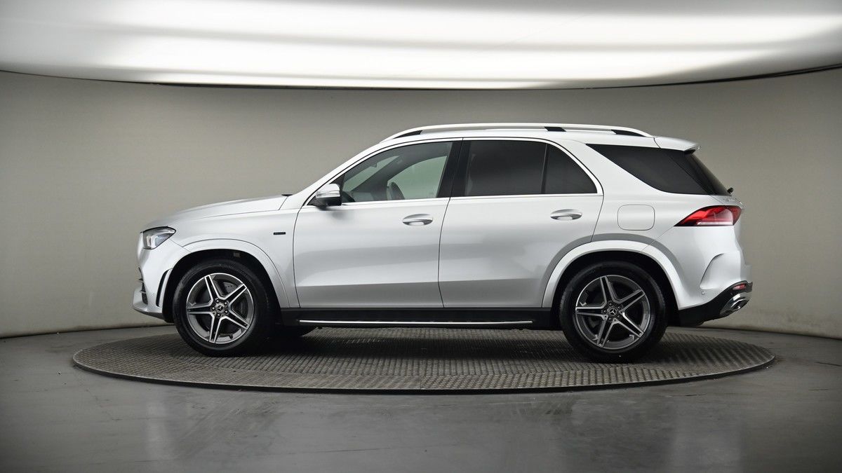 More views of Mercedes-Benz GLE