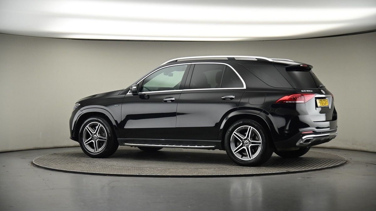 More views of Mercedes-Benz GLE