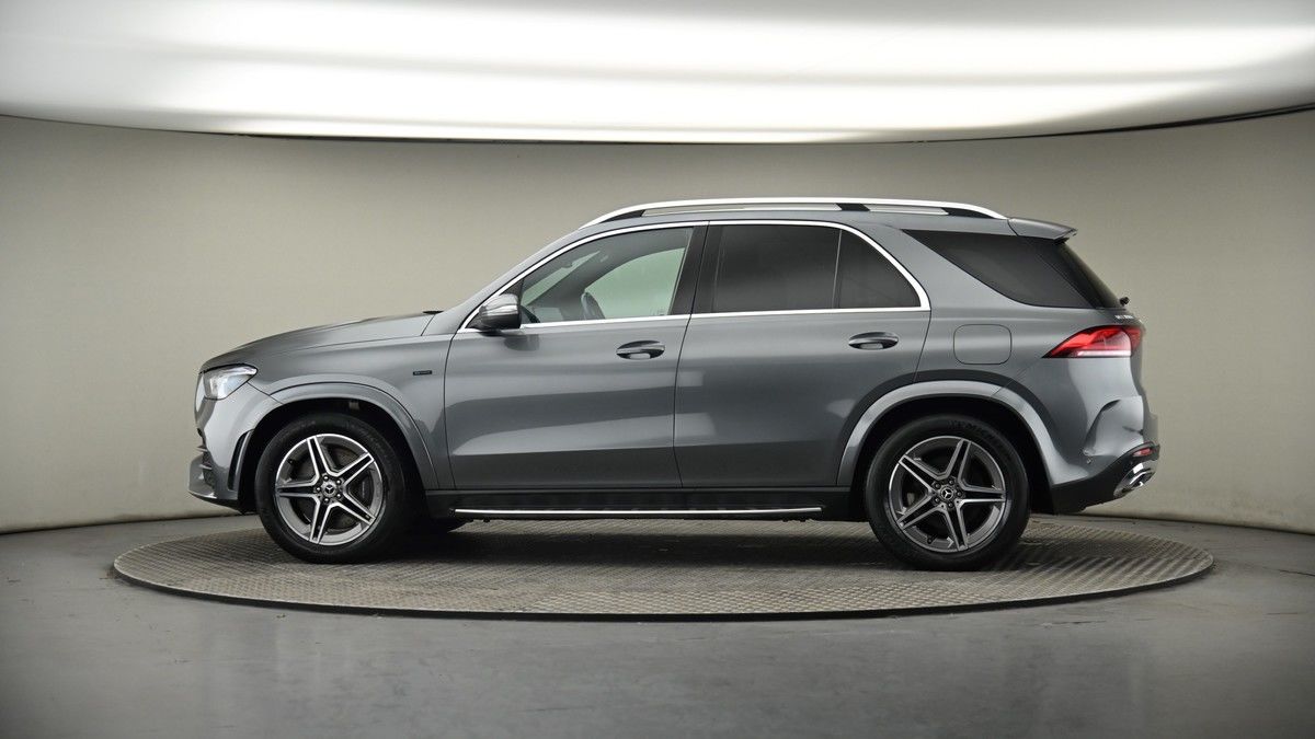 More views of Mercedes-Benz GLE