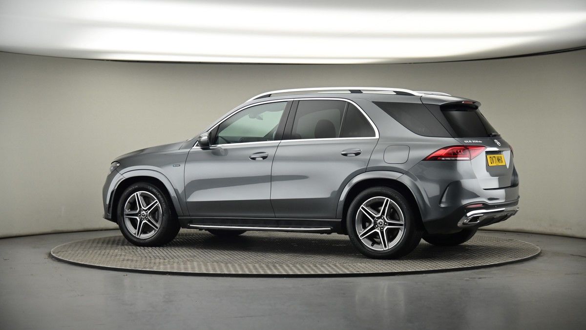 More views of Mercedes-Benz GLE