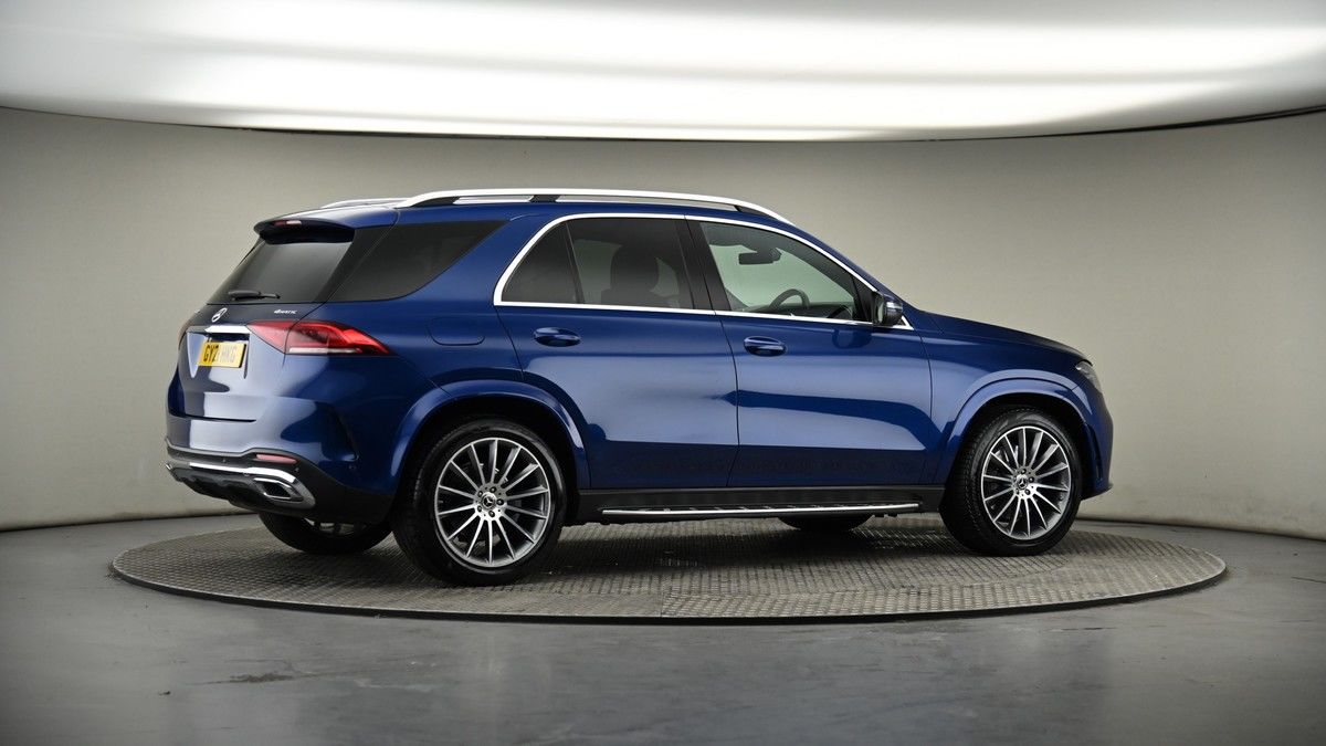 More views of Mercedes-Benz GLE