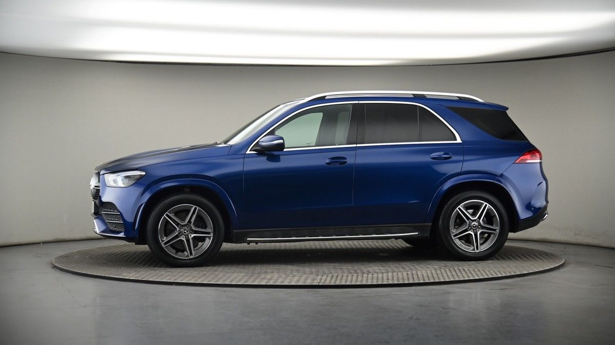 More views of Mercedes-Benz GLE