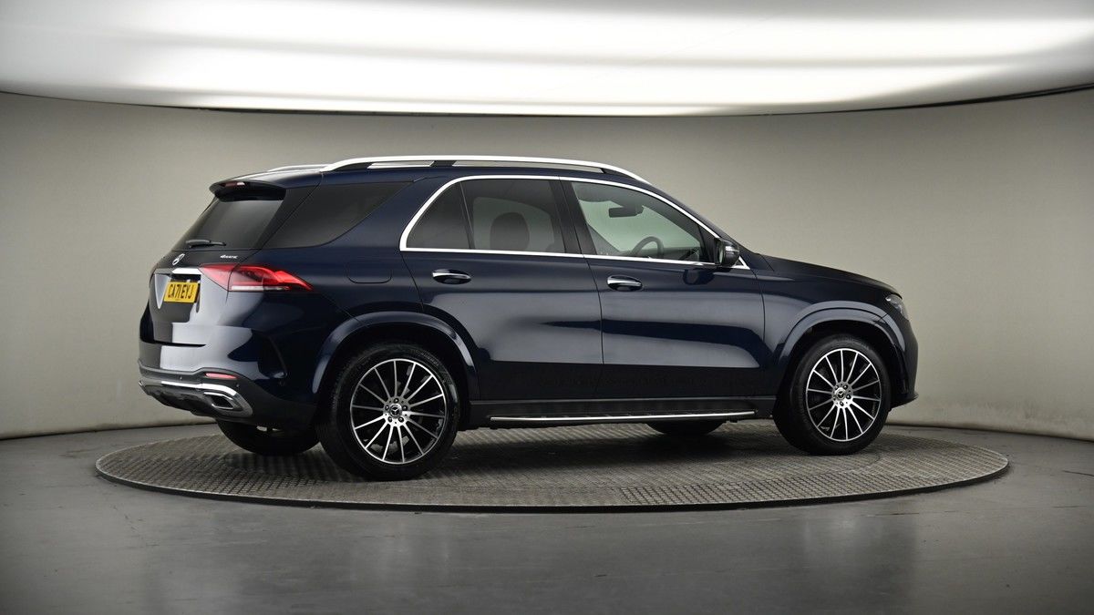 More views of Mercedes-Benz GLE