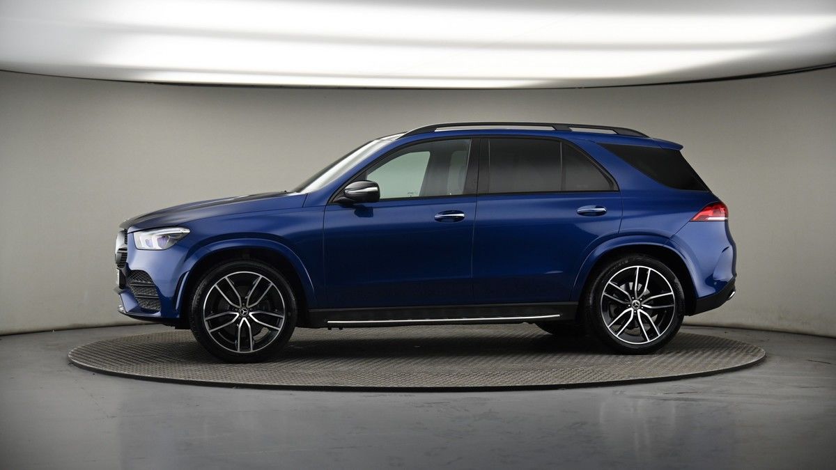 More views of Mercedes-Benz GLE