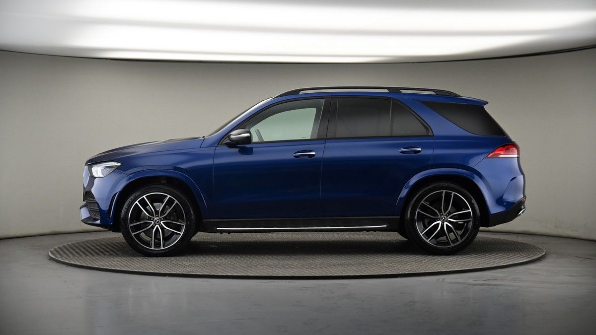 Mercedes-Benz GLE Class Image 19