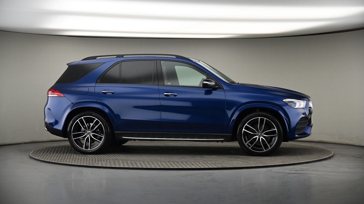 More views of Mercedes-Benz GLE