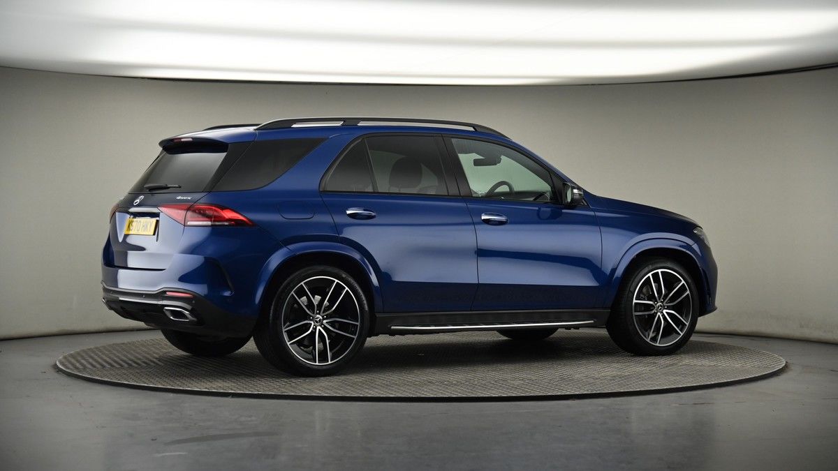 More views of Mercedes-Benz GLE