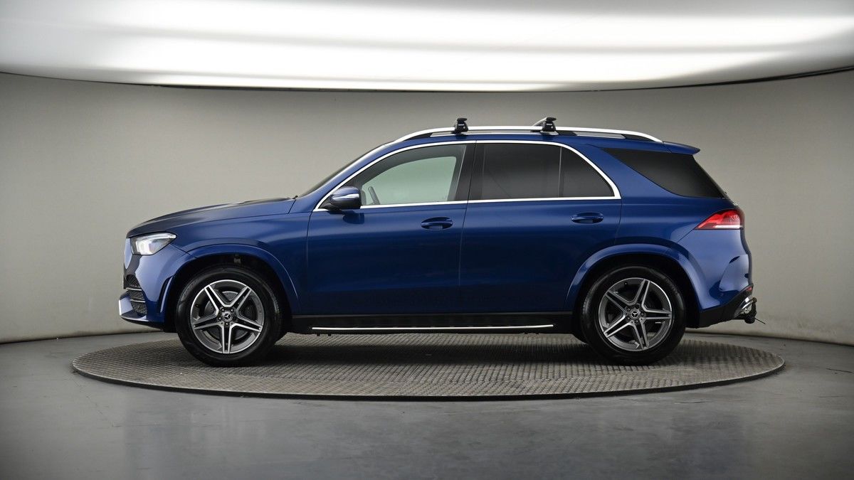 Mercedes-Benz GLE Class Image 19