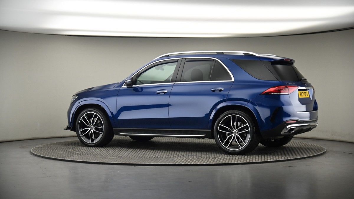 More views of Mercedes-Benz GLE