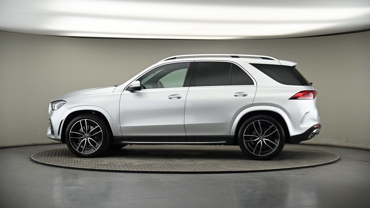 More views of Mercedes-Benz GLE