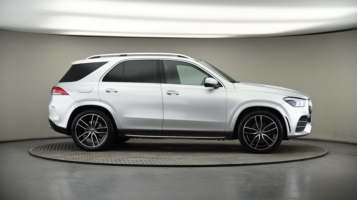 More views of Mercedes-Benz GLE