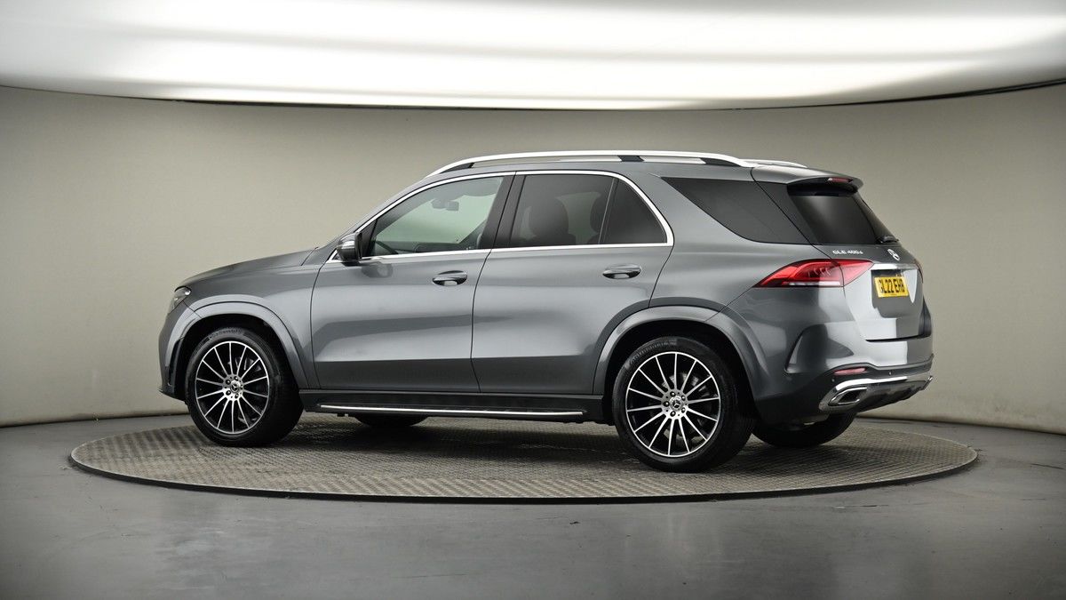 More views of Mercedes-Benz GLE